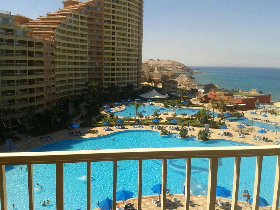 Two-Bedroom Apartment At Porto Sokhna Pyramids - Families Only Айн Сохна Стая снимка